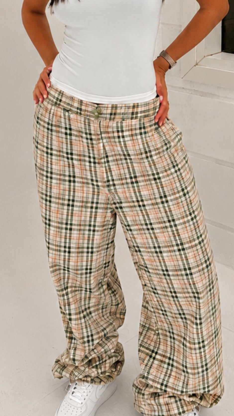 Adjustable Plaid pants
